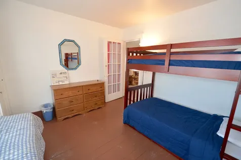 171 Circuit Avenue Oak Bluffs MA 02557