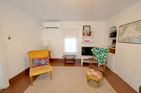 171 Circuit Avenue Oak Bluffs MA 02557