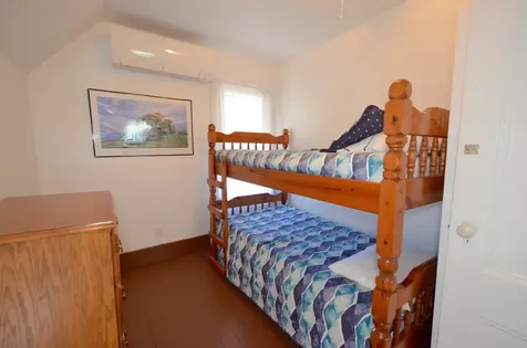 171 Circuit Avenue Oak Bluffs MA 02557