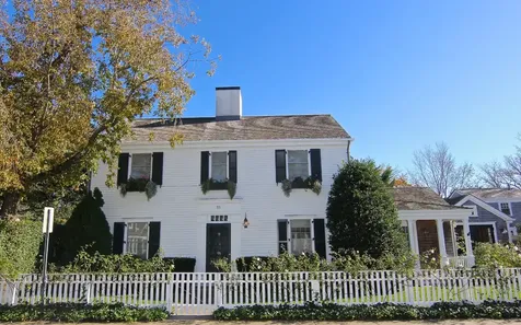 55 North Summer Street Edgartown MA 02539