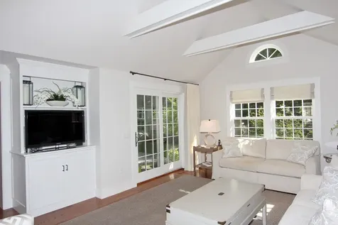 55 North Summer Street Edgartown MA 02539