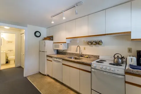 15 Mill Street Edgartown MA 02568