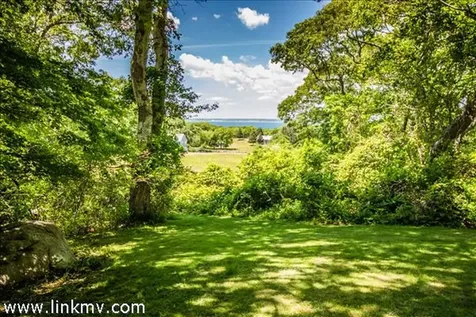 14 Mayhew Norton Road West Tisbury MA 02575