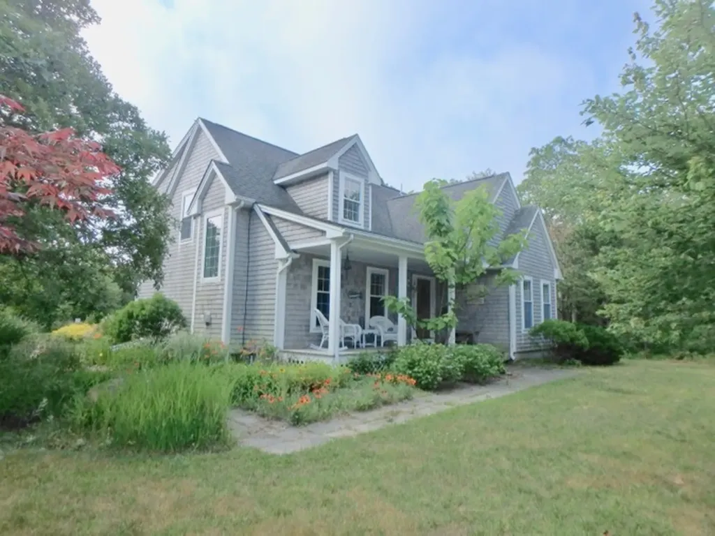 3 Trotters Lane West Tisbury MA 02568