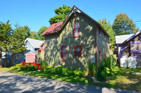 72 & 73 Trinity Park Oak Bluffs MA 02557