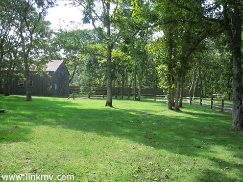 43 Old County Road West Tisbury MA 02575