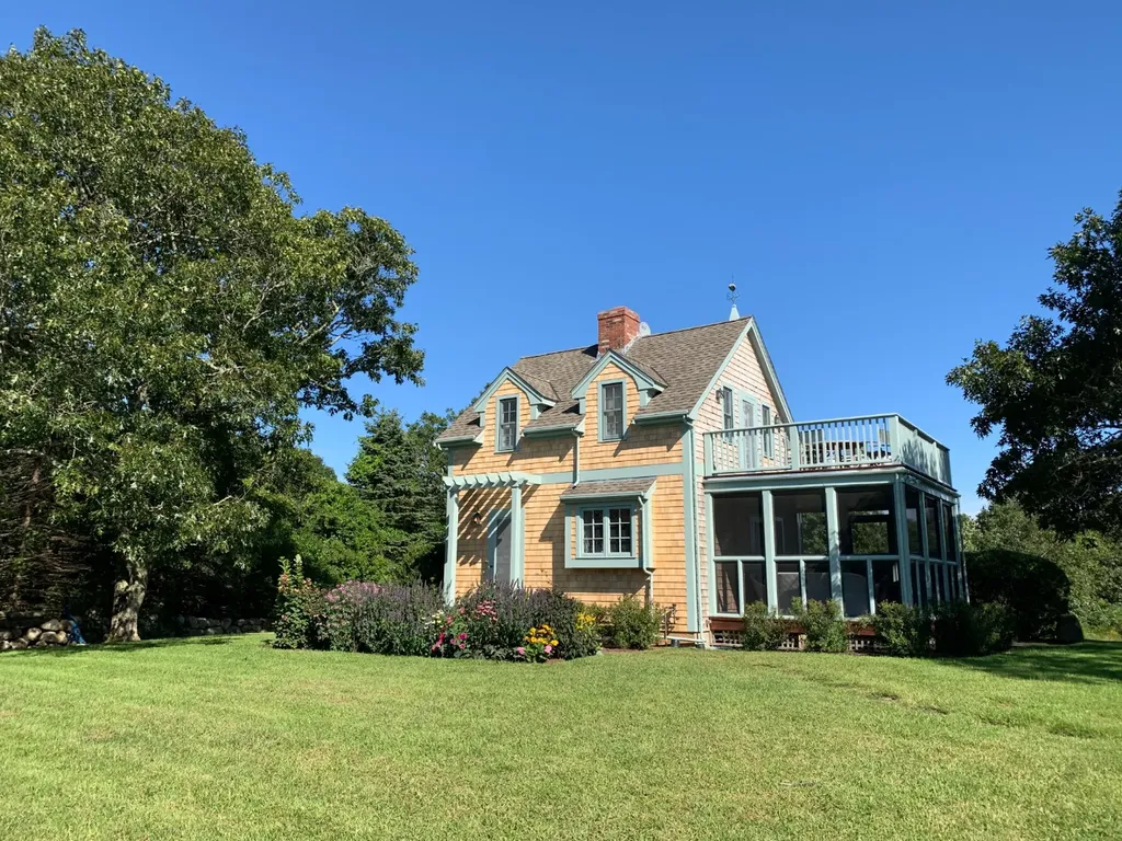 60 Meeting House Road Chilmark MA 02535