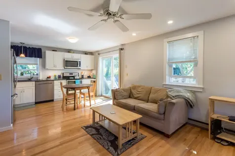 6 Hitchings Circle Oak Bluffs MA 02557