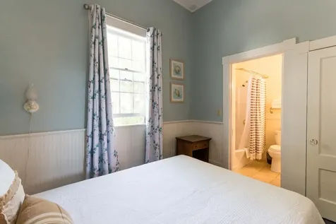 30 Peases Point Way North Edgartown MA 02539