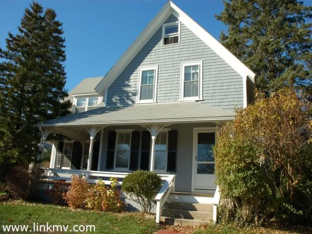 342 Main Street Vineyard Haven MA 02568
