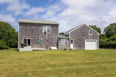 2 Sparrow Lane Edgartown MA 02539