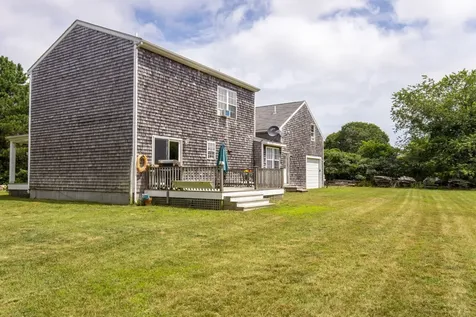 2 Sparrow Lane Edgartown MA 02539