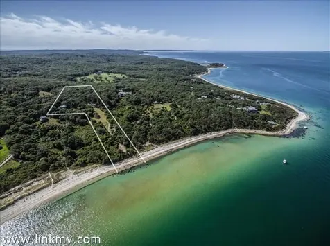 223 John Cottle Road West Tisbury MA 02575