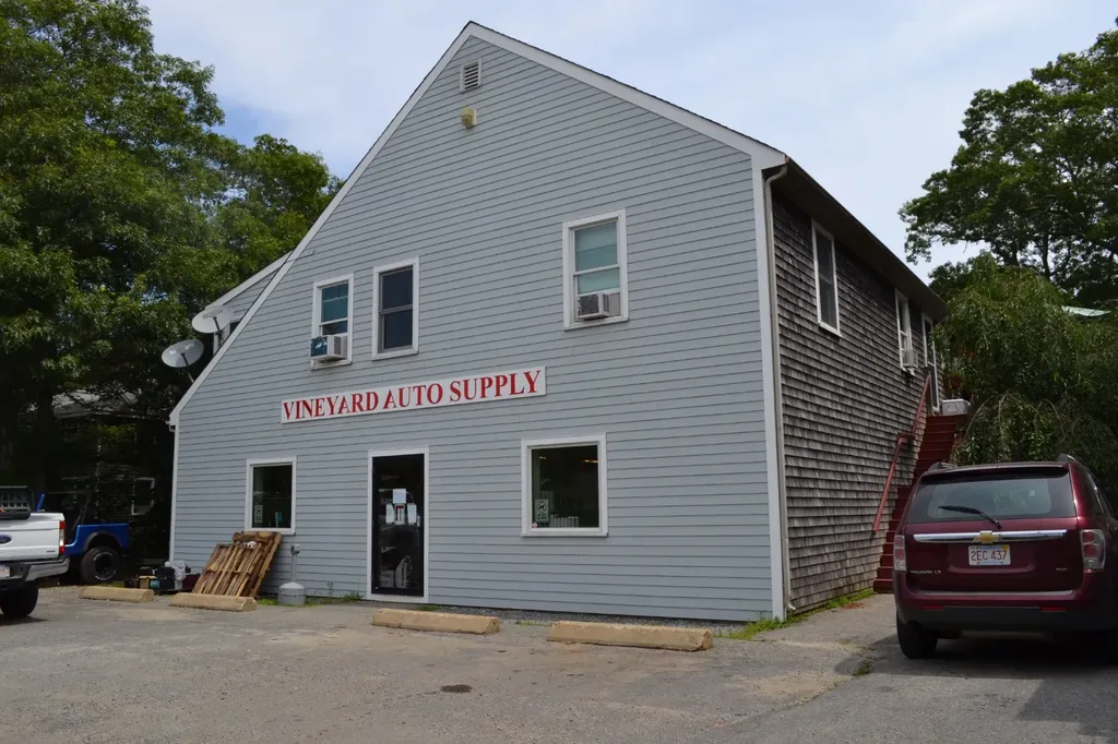 441 State Road Vineyard Haven MA 02568