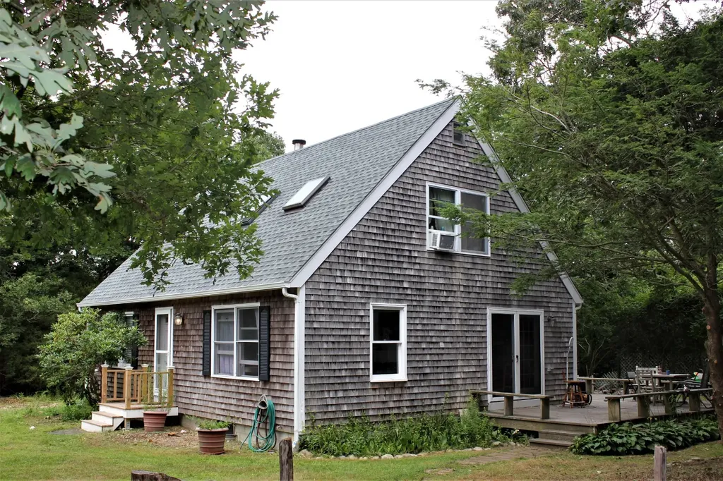 27 Cormorant Circle Edgartown MA 02539