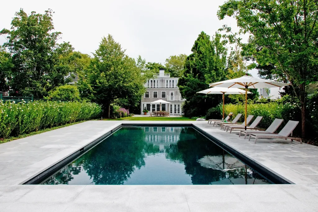 68 North Water Street Edgartown MA 02539