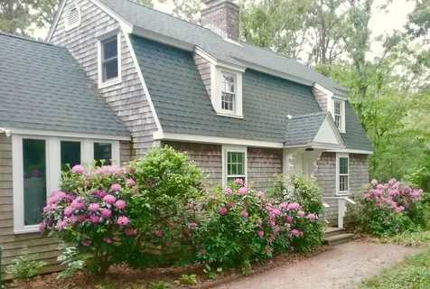 40 Eastville Avenue Oak Bluffs MA 02557