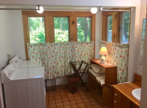 40 Eastville Avenue Oak Bluffs MA 02557