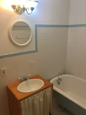 40 Eastville Avenue Oak Bluffs MA 02557