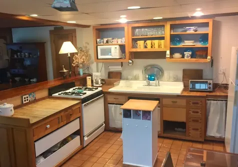 40 Eastville Avenue Oak Bluffs MA 02557