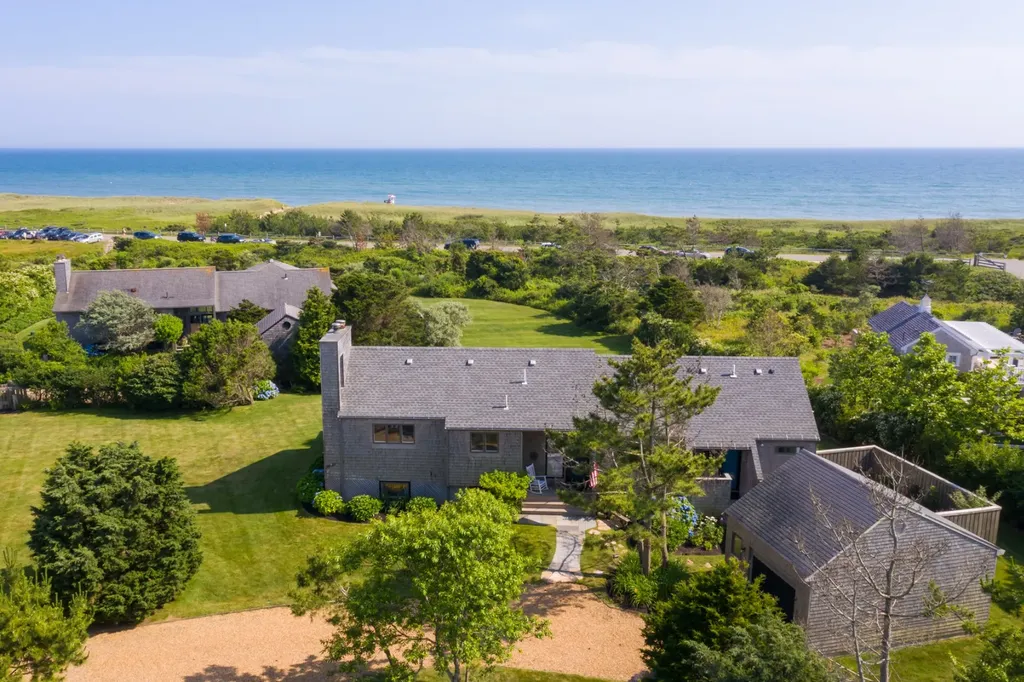 102 Mattakesett Way Edgartown MA 02539