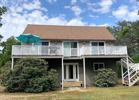 108 Charles Neck Way West Tisbury MA 02575