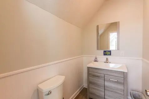 108 Charles Neck Way West Tisbury MA 02575