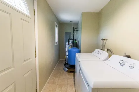 108 Charles Neck Way West Tisbury MA 02575