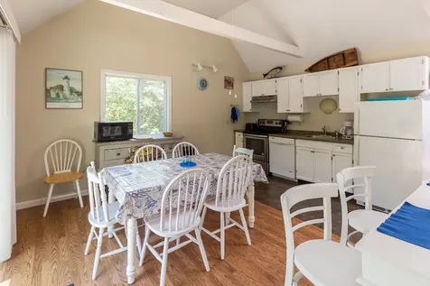 108 Charles Neck Way West Tisbury MA 02575