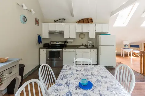 108 Charles Neck Way West Tisbury MA 02575