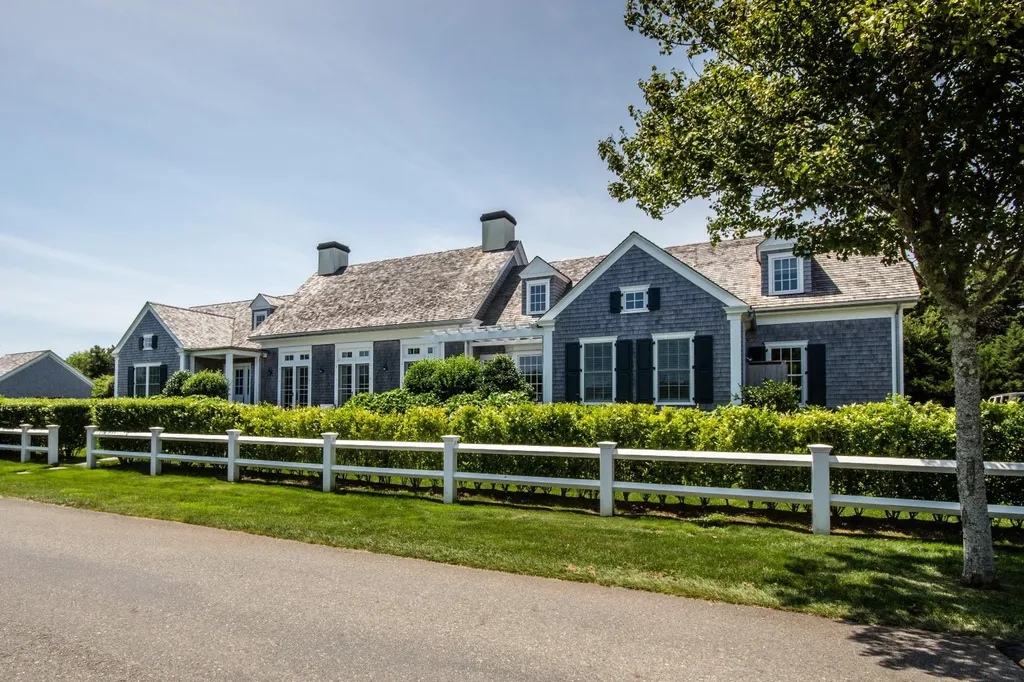 34 Field Club Drive Edgartown MA 02539