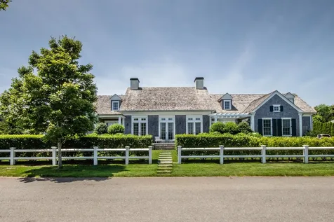 34 Field Club Drive Edgartown MA 02539