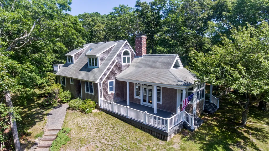 226 Golf Club Road Vineyard Haven MA 02568