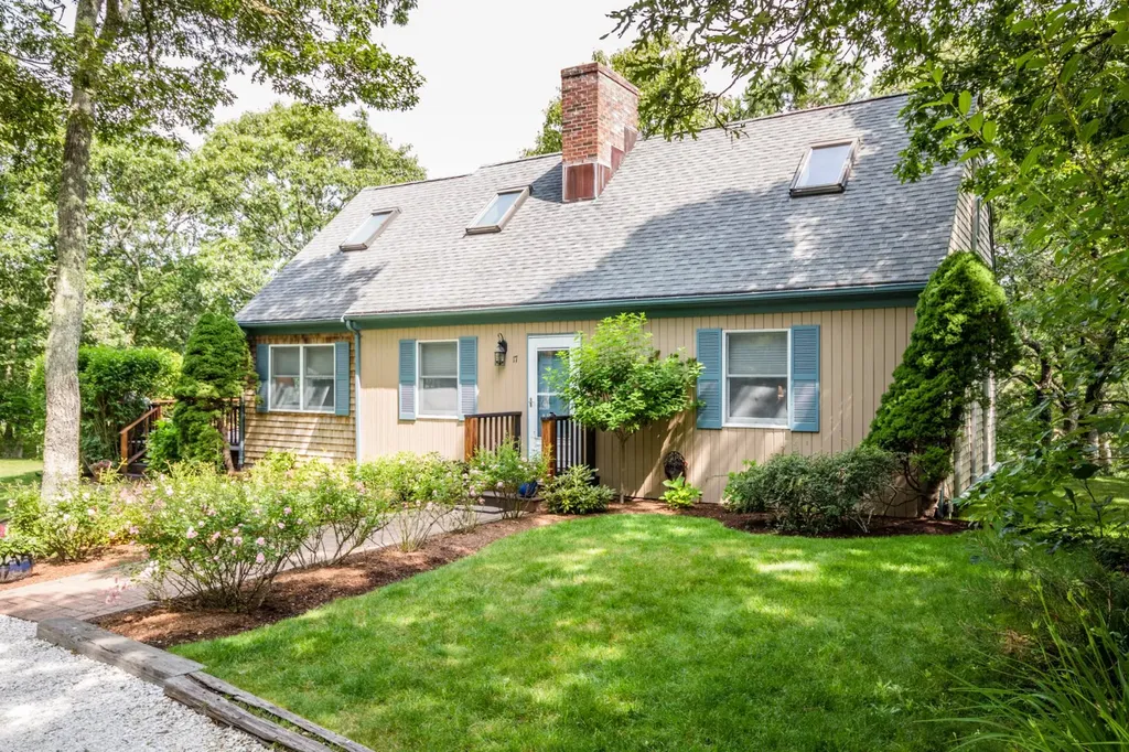 17 Flamingo Drive Edgartown MA 02539