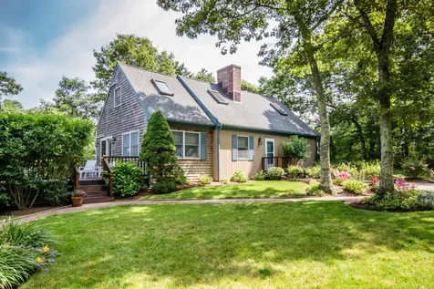 17 Flamingo Drive Edgartown MA 02539