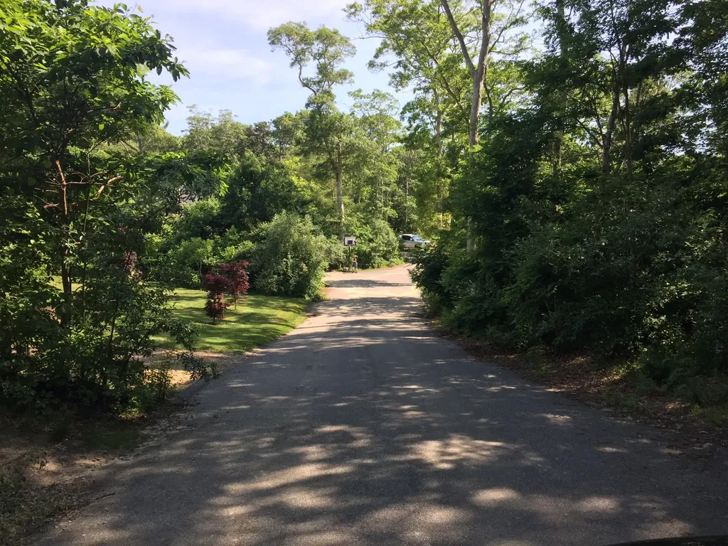 01 Ferro Way Vineyard Haven MA 02568