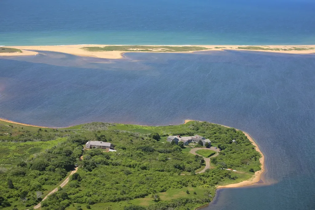 59 & 61 Butlers Cove Road Edgartown MA 02539