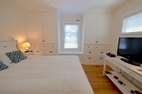 12 Pocasset Avenue Oak Bluffs MA 02557