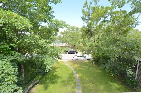 12 Pocasset Avenue Oak Bluffs MA 02557
