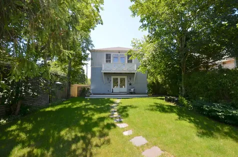 12 Pocasset Avenue Oak Bluffs MA 02557