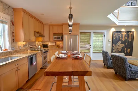 12 Pocasset Avenue Oak Bluffs MA 02557