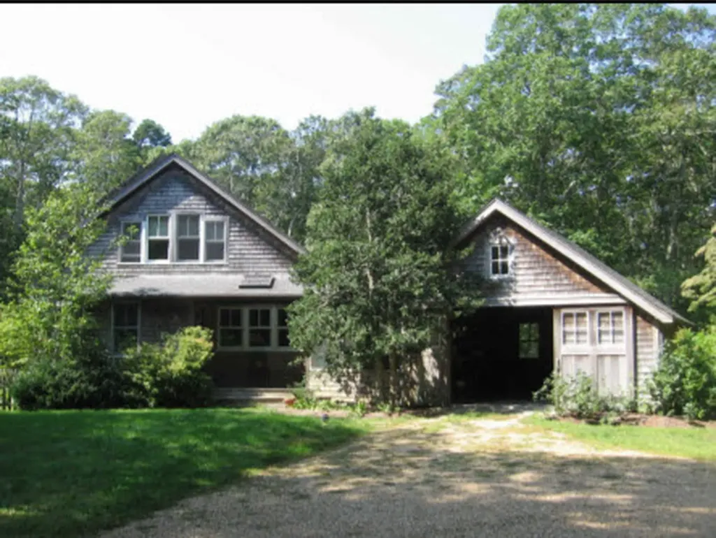 33 West Sound Lane Vineyard Haven MA 02568