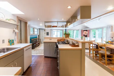 24 South Roger Road Edgartown MA 02539