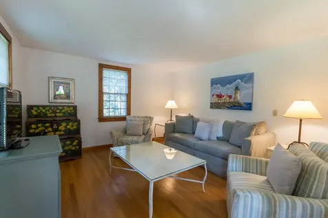 7 Vickers Street Edgartown MA 02539