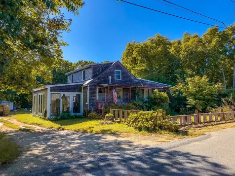19 Jernegan Avenue Edgartown MA 02539