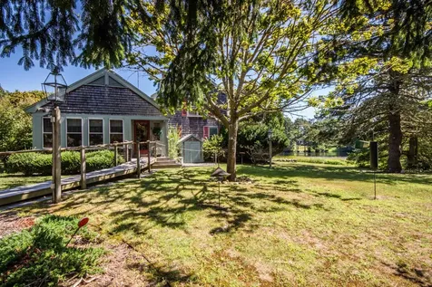 15 Jernegan Pond Road Edgartown MA 02539