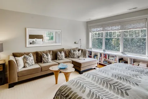 226 Pond Road West Tisbury MA 02575