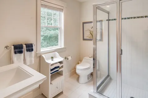226 Pond Road West Tisbury MA 02575