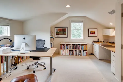 226 Pond Road West Tisbury MA 02575