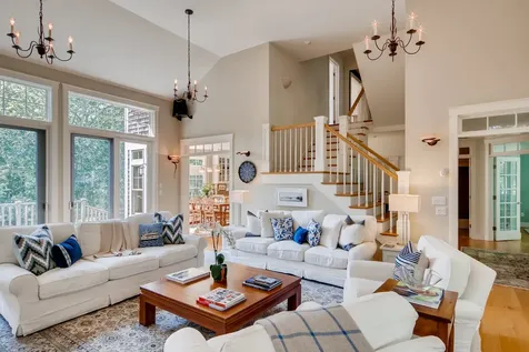 226 Pond Road West Tisbury MA 02575
